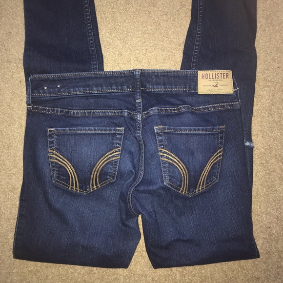 Hollister Ripped Skinny Jeans - Picture 4 of 4